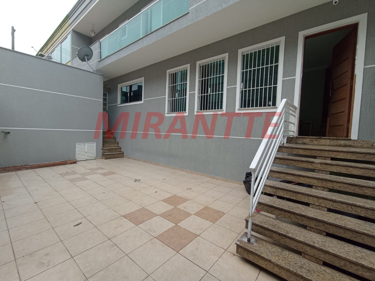 Sobrado de 137.5m² com 3 quartos em Vila Medeiros