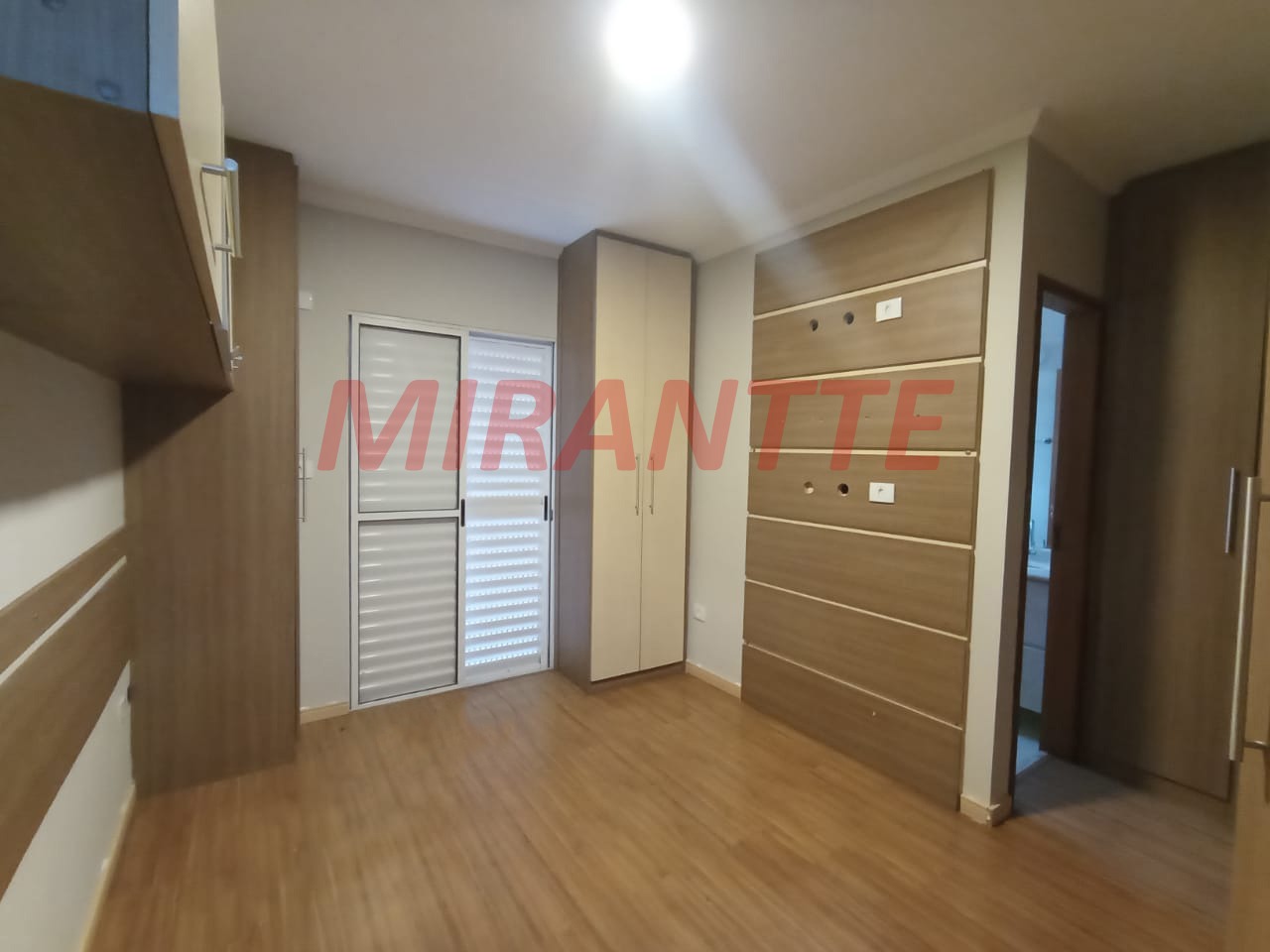 Sobrado de 137.5m² com 3 quartos em Vila Medeiros