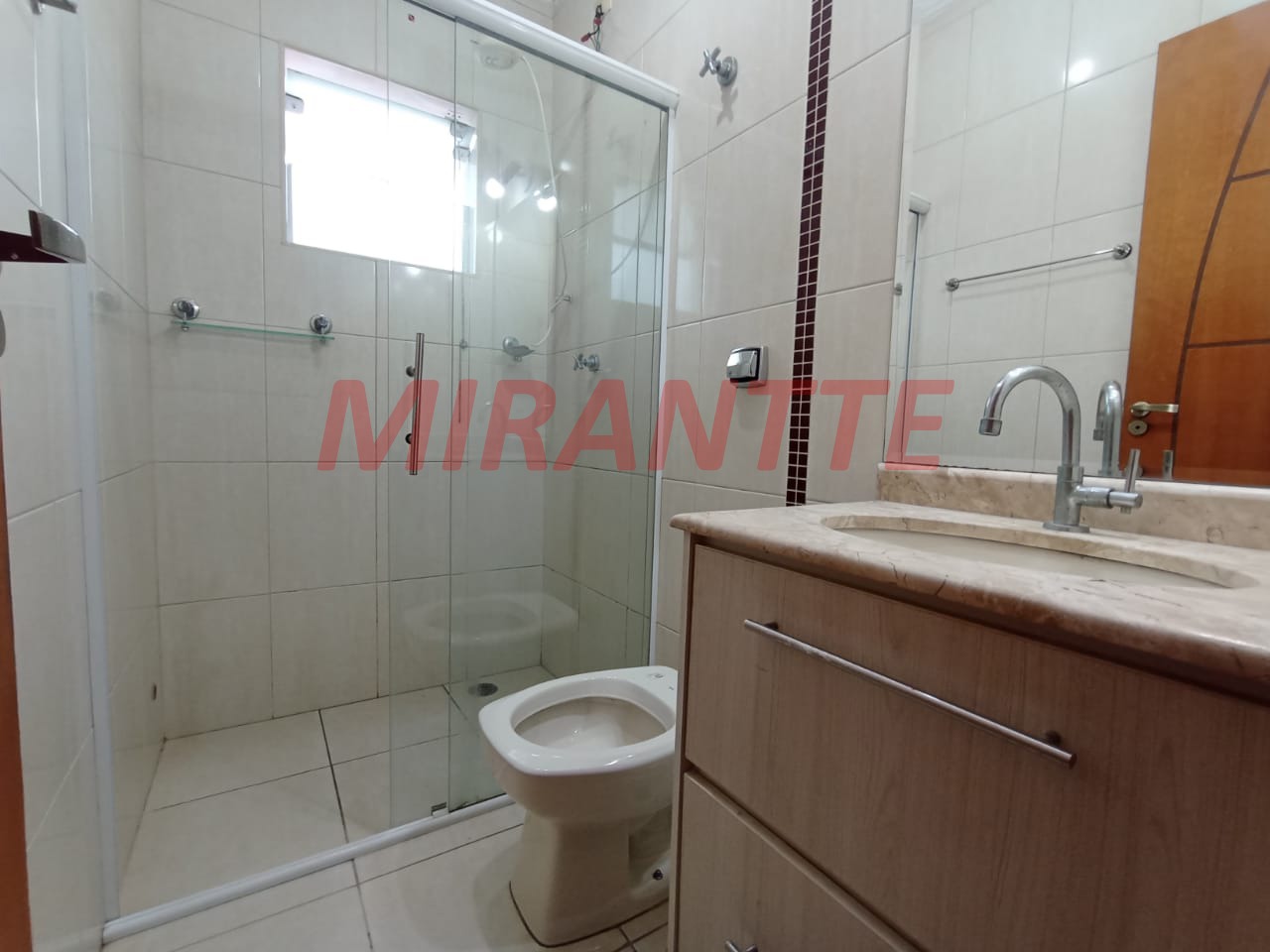 Sobrado de 137.5m² com 3 quartos em Vila Medeiros