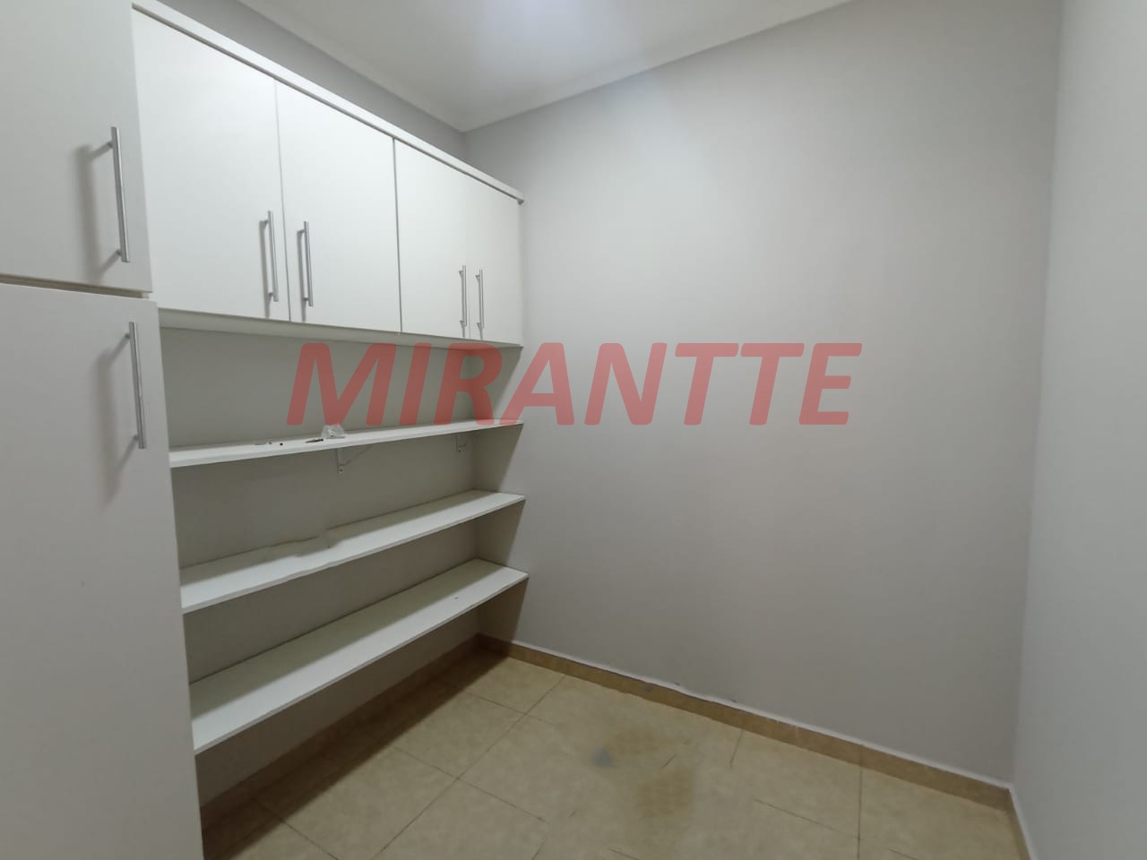 Sobrado de 137.5m² com 3 quartos em Vila Medeiros