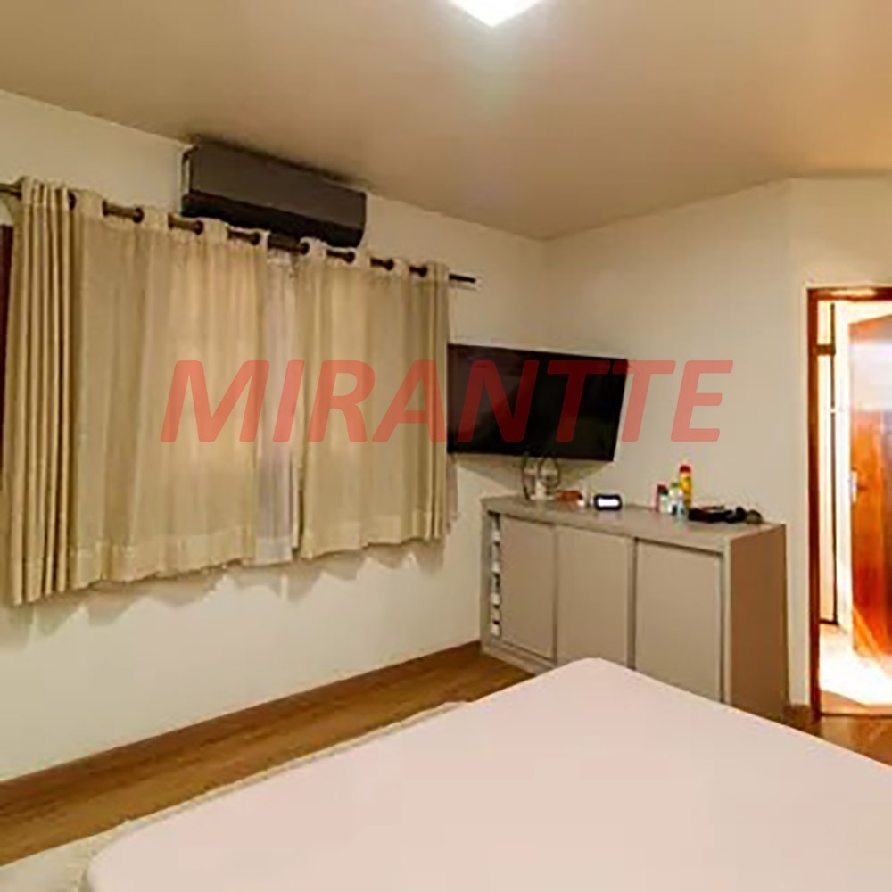 Sobrado de 126m² com 3 quartos em Tucuruvi