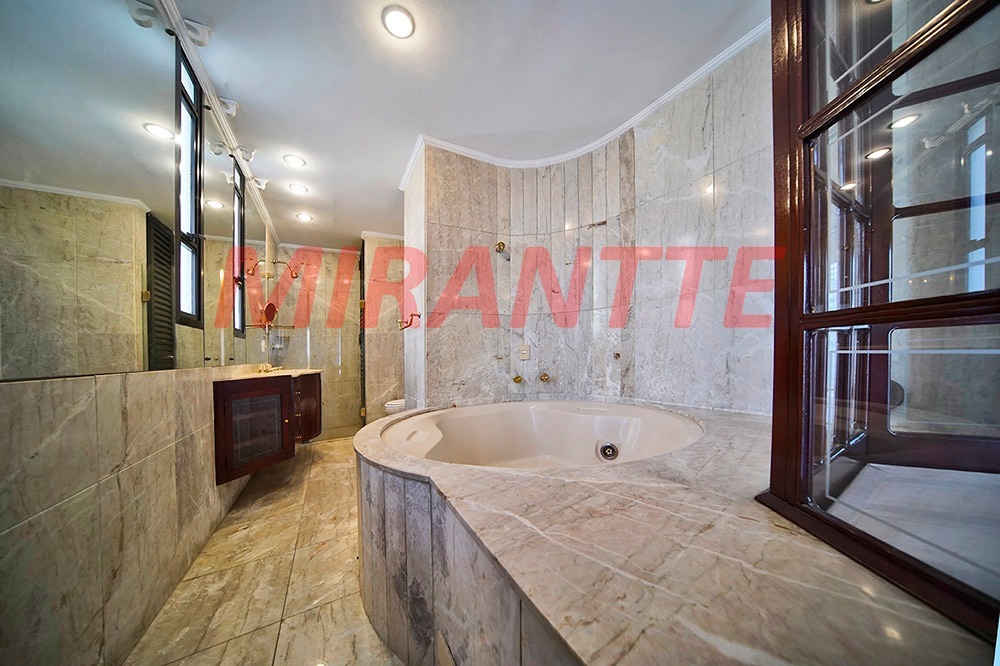 Apartamento de 215m² com 3 quartos em Paraíso