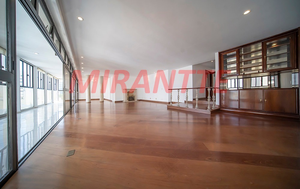 Apartamento de 215m² com 3 quartos em Paraíso