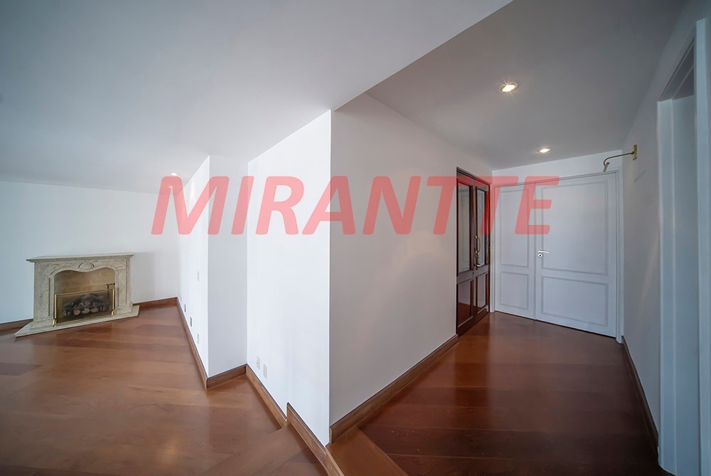 Apartamento de 215m² com 3 quartos em Paraíso