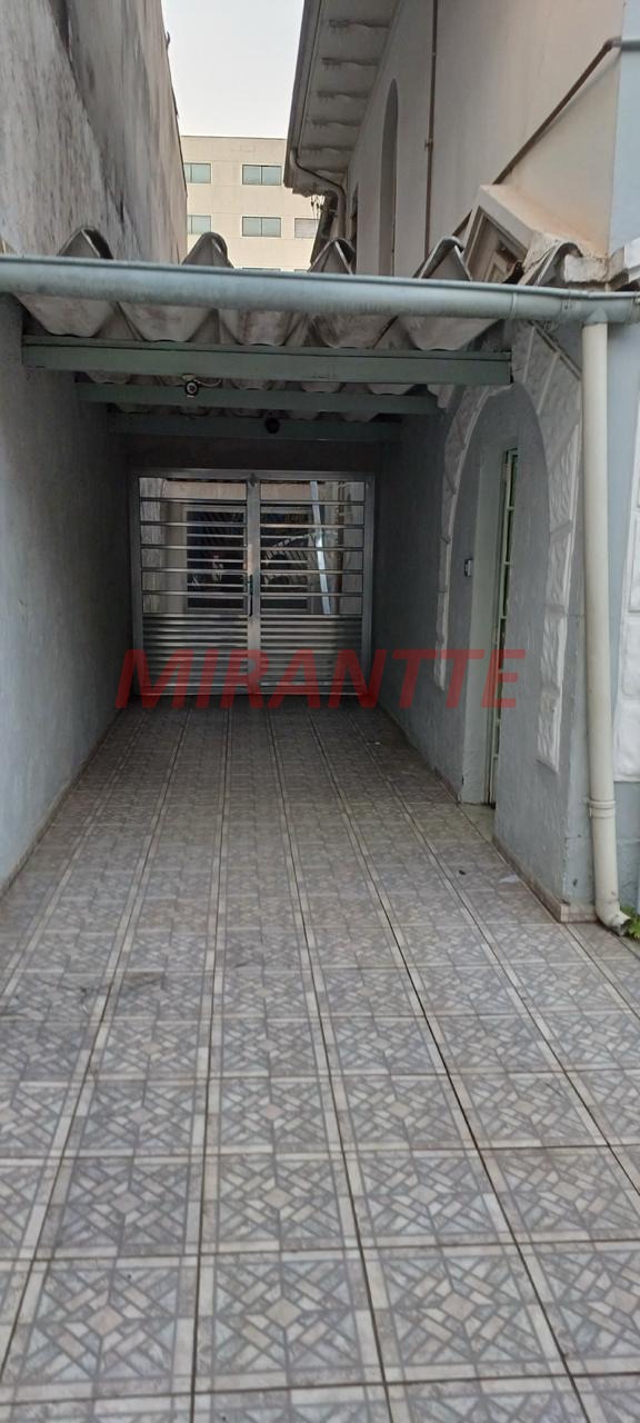 Sobrado de 236m² com 3 quartos em Santana
