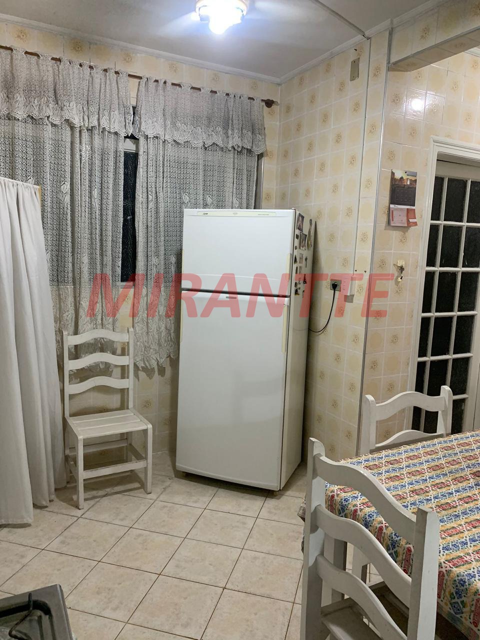 Sobrado de 236m² com 3 quartos em Santana