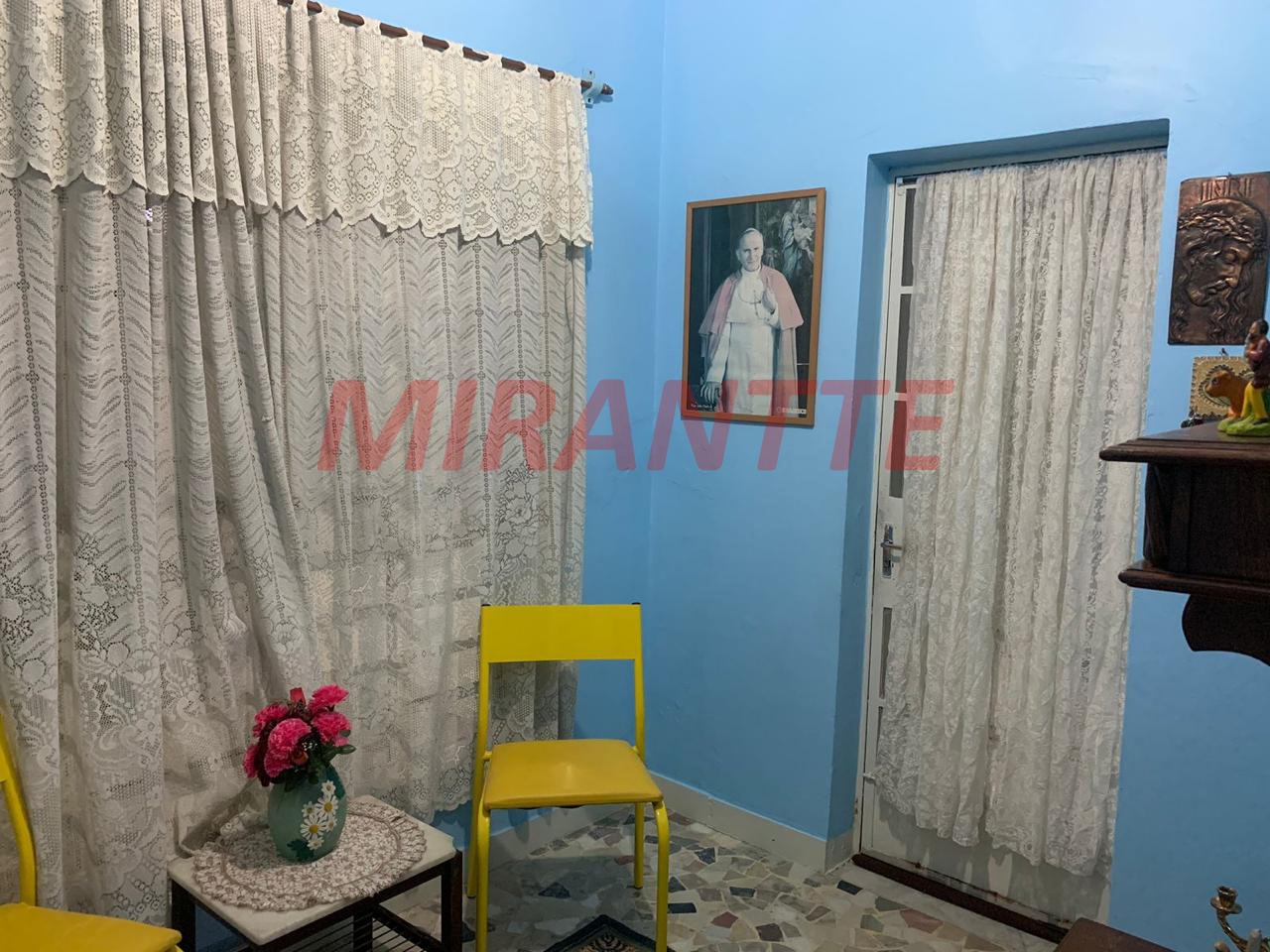 Sobrado de 236m² com 3 quartos em Santana