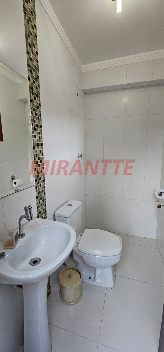 Sobrado de 270m² com 4 quartos em Vila Albertina