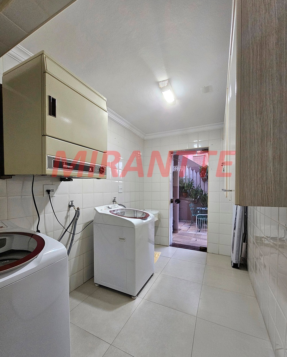 Sobrado de 270m² com 4 quartos em Vila Albertina