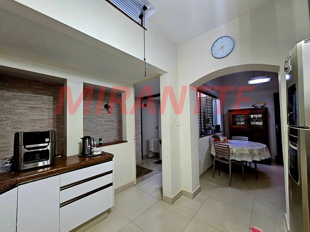 Sobrado de 270m² com 4 quartos em Vila Albertina