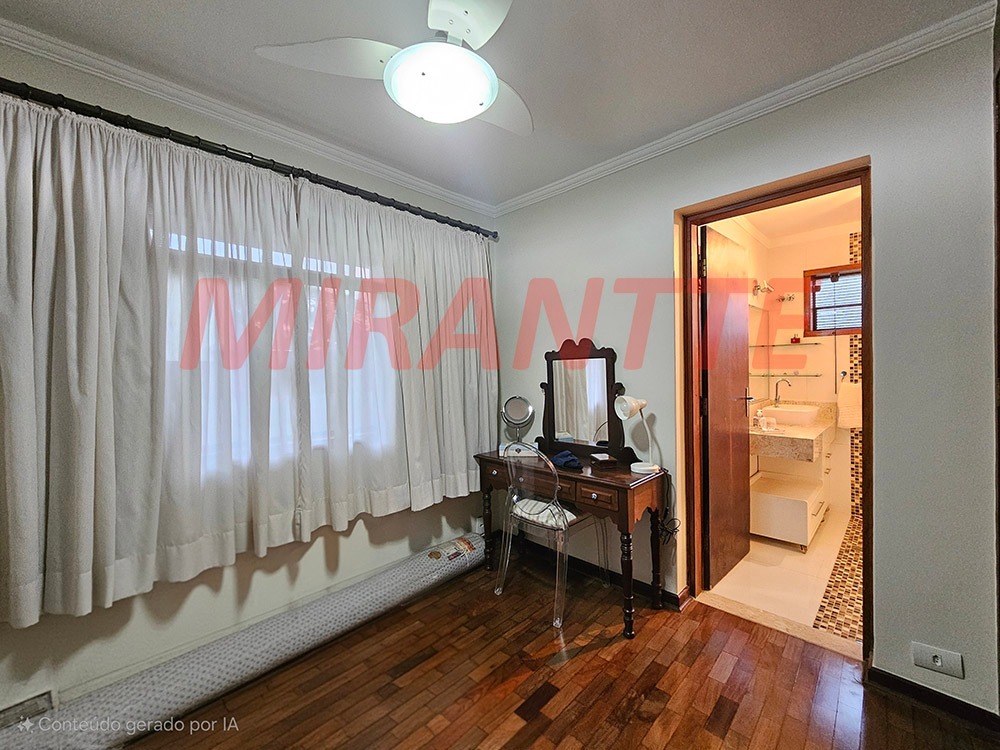 Sobrado de 270m² com 4 quartos em Vila Albertina