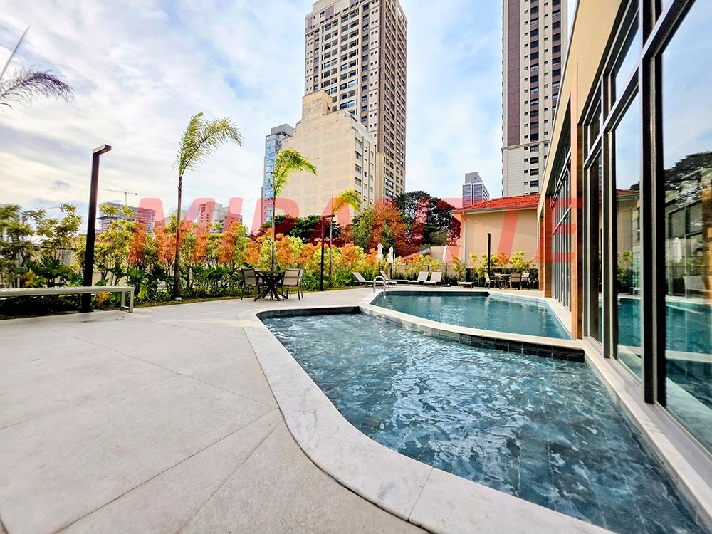 Apartamento de 75m² com 2 quartos em Perdizes