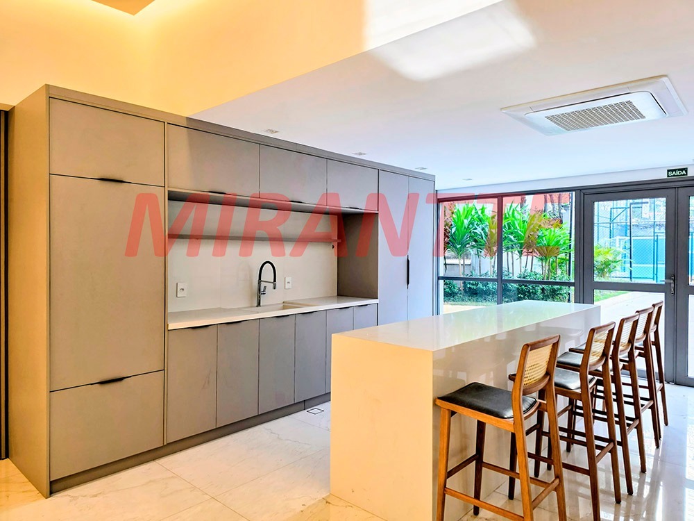 Apartamento de 75m² com 2 quartos em Perdizes
