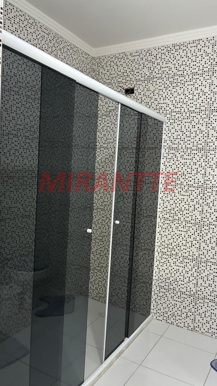 Sobrado de 180m² com 3 quartos em Jardim Guapíra