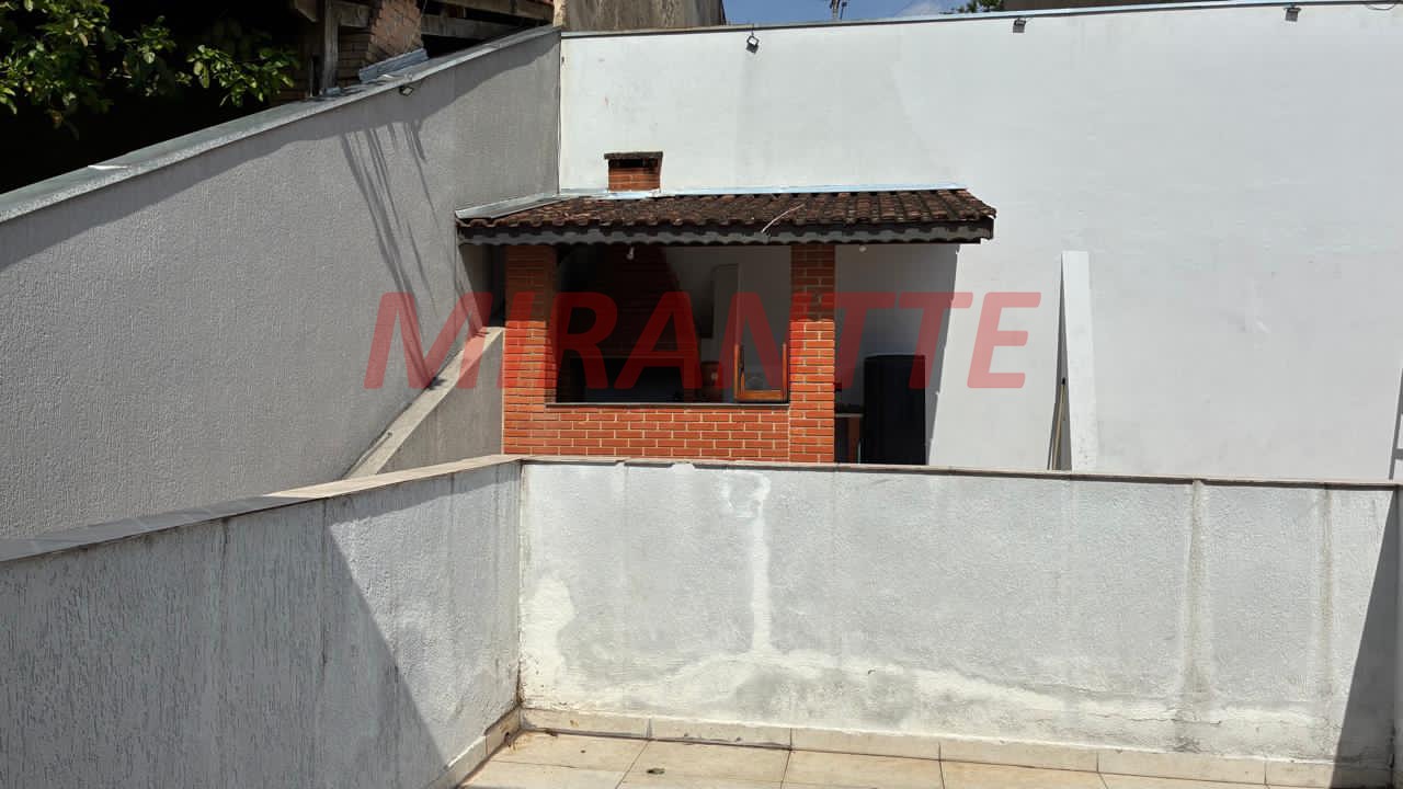 Sobrado de 180m² com 3 quartos em Jardim Guapíra