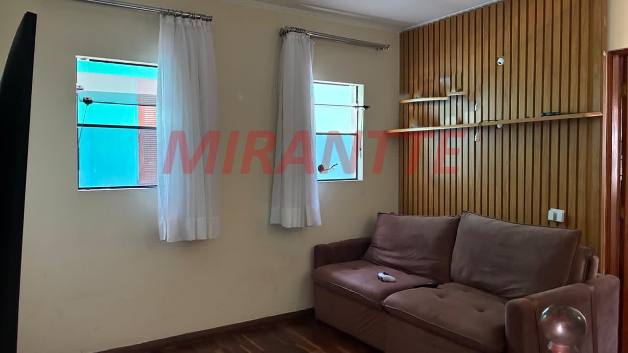 Sobrado de 180m² com 3 quartos em Jardim Guapíra
