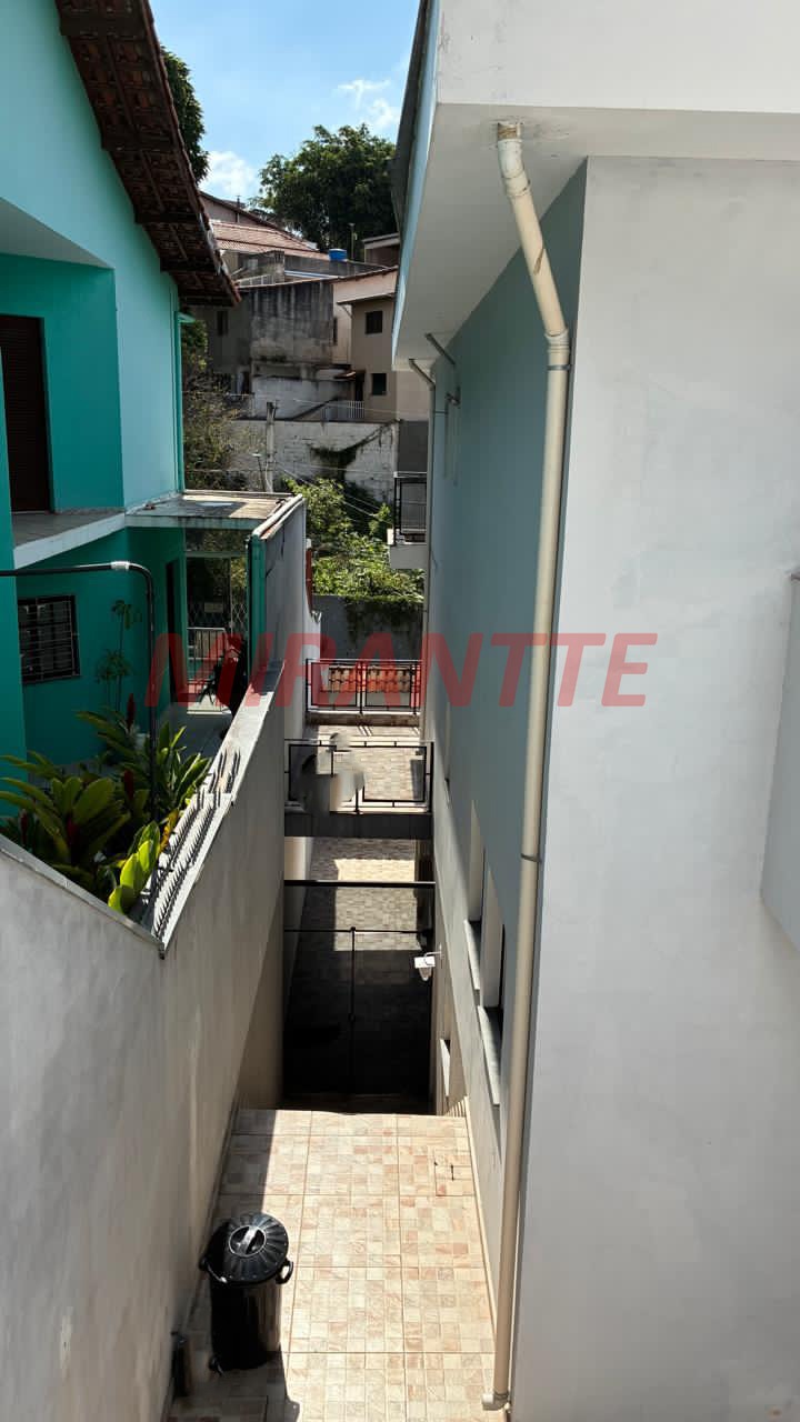 Sobrado de 180m² com 3 quartos em Jardim Guapíra