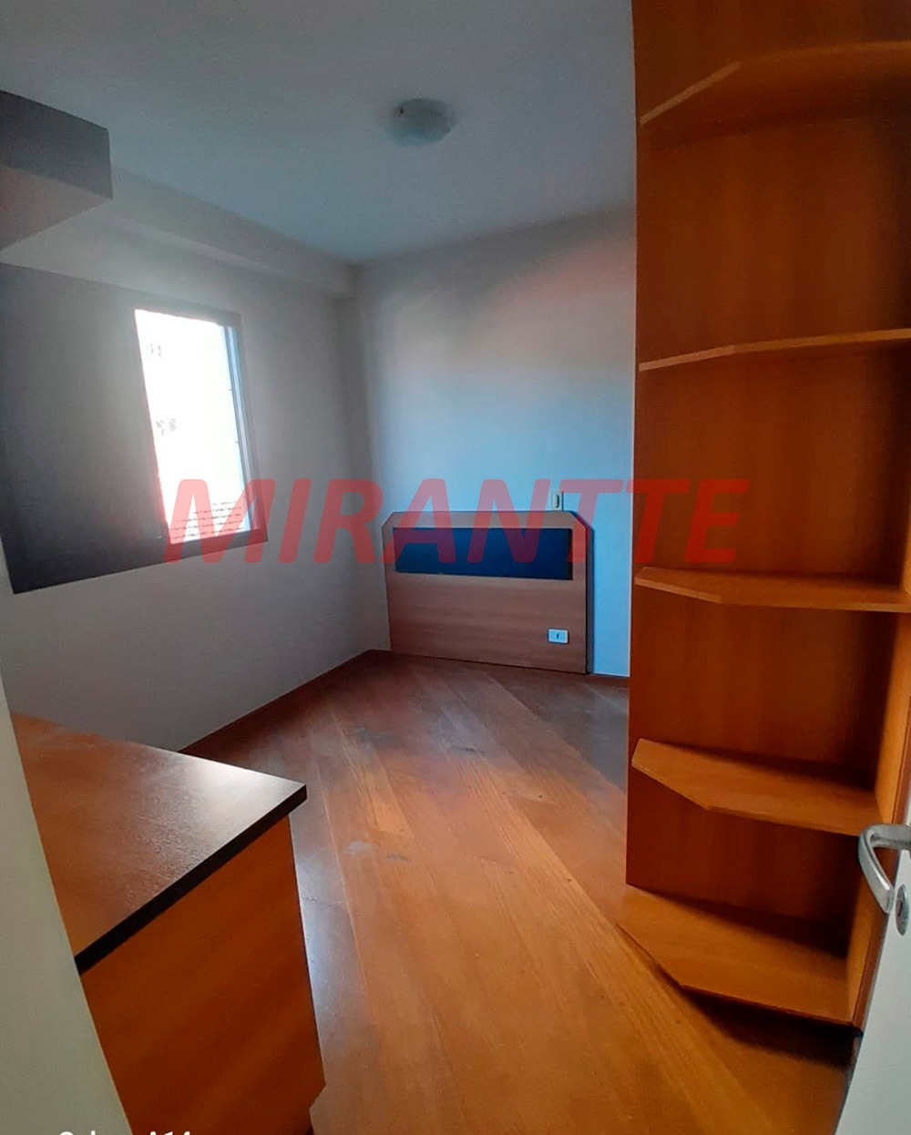 Apartamento de 94m² com 3 quartos em Água Fria