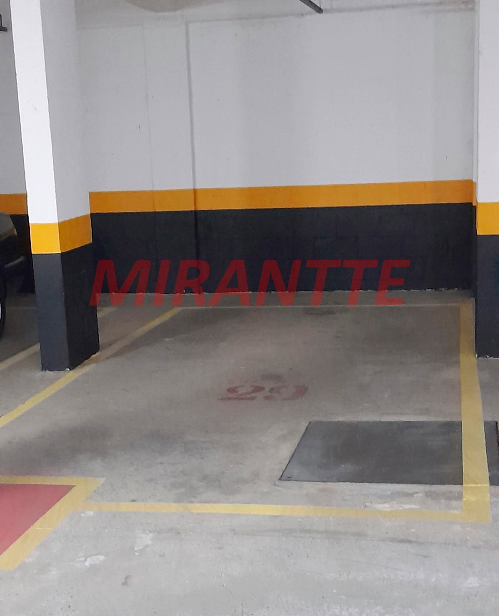 Apartamento de 94m² com 3 quartos em Água Fria