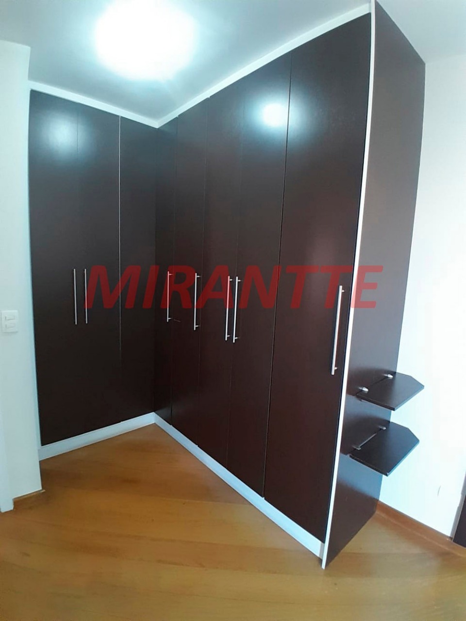Apartamento de 94m² com 3 quartos em Água Fria