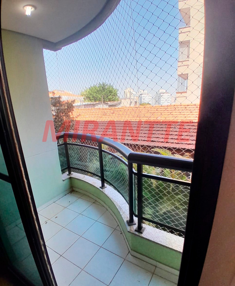 Apartamento de 94m² com 3 quartos em Água Fria