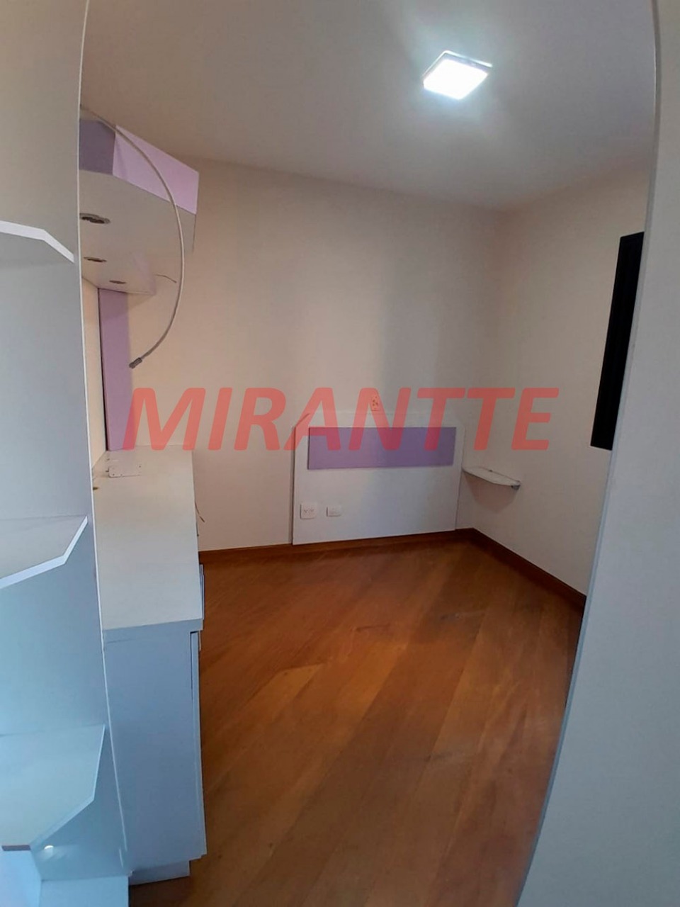 Apartamento de 94m² com 3 quartos em Água Fria
