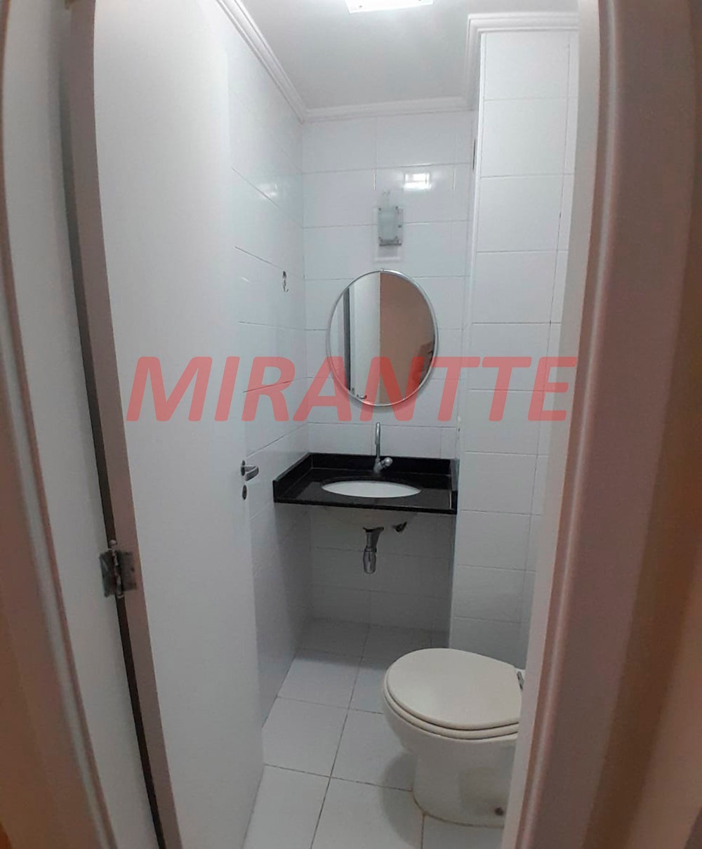 Apartamento de 94m² com 3 quartos em Água Fria