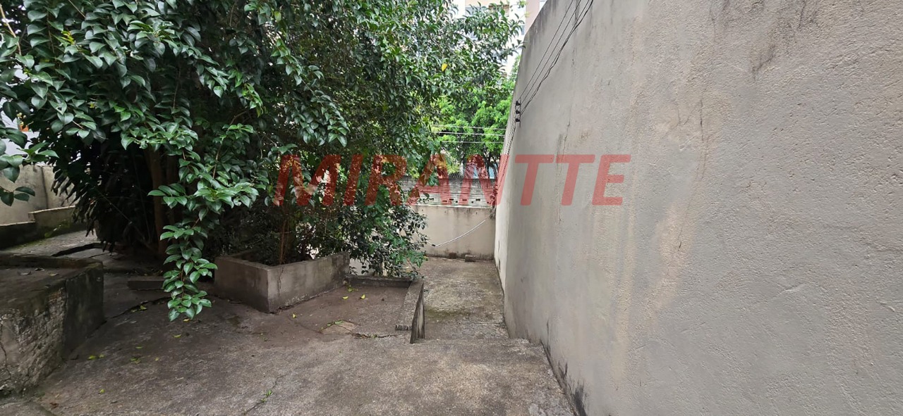 Casa terrea de 78m² com 4 quartos em Vila Dionisia