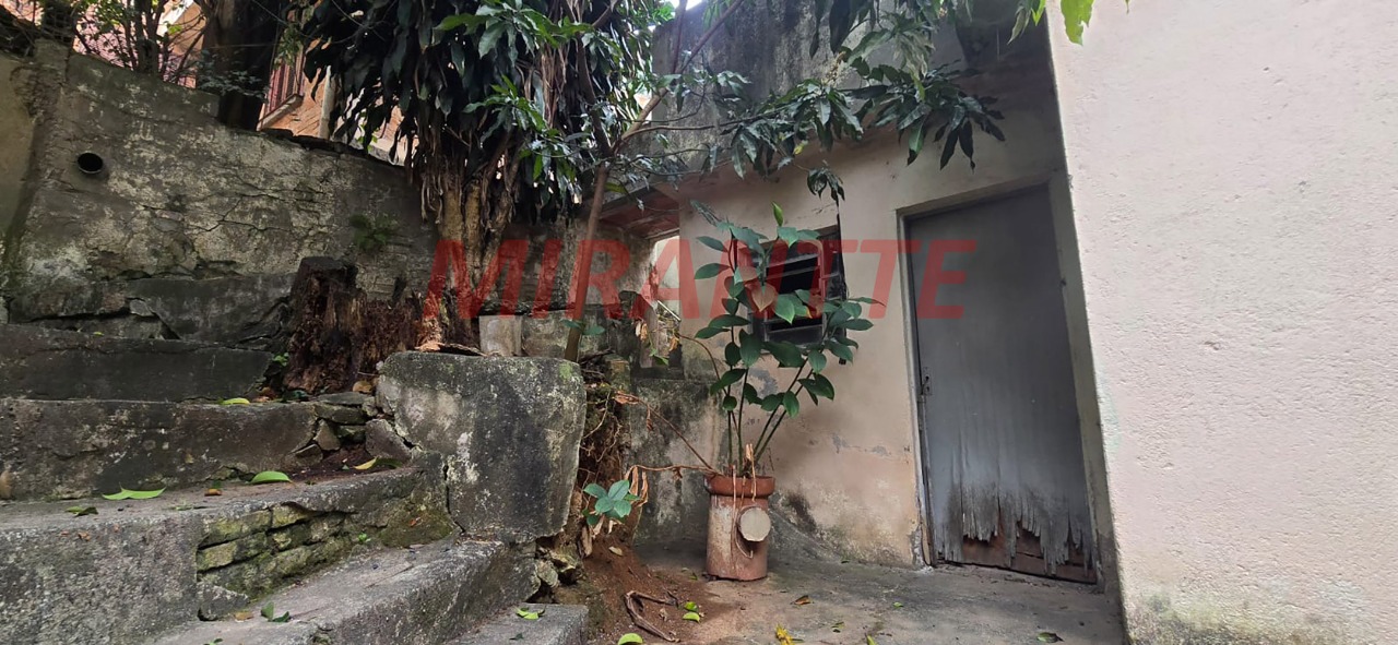 Casa terrea de 78m² com 4 quartos em Vila Dionisia
