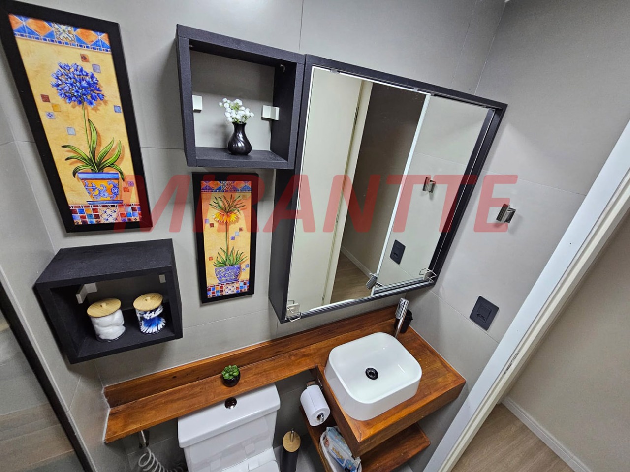 Apartamento de 49m² com 2 quartos em Vila Amália (Zona Norte)