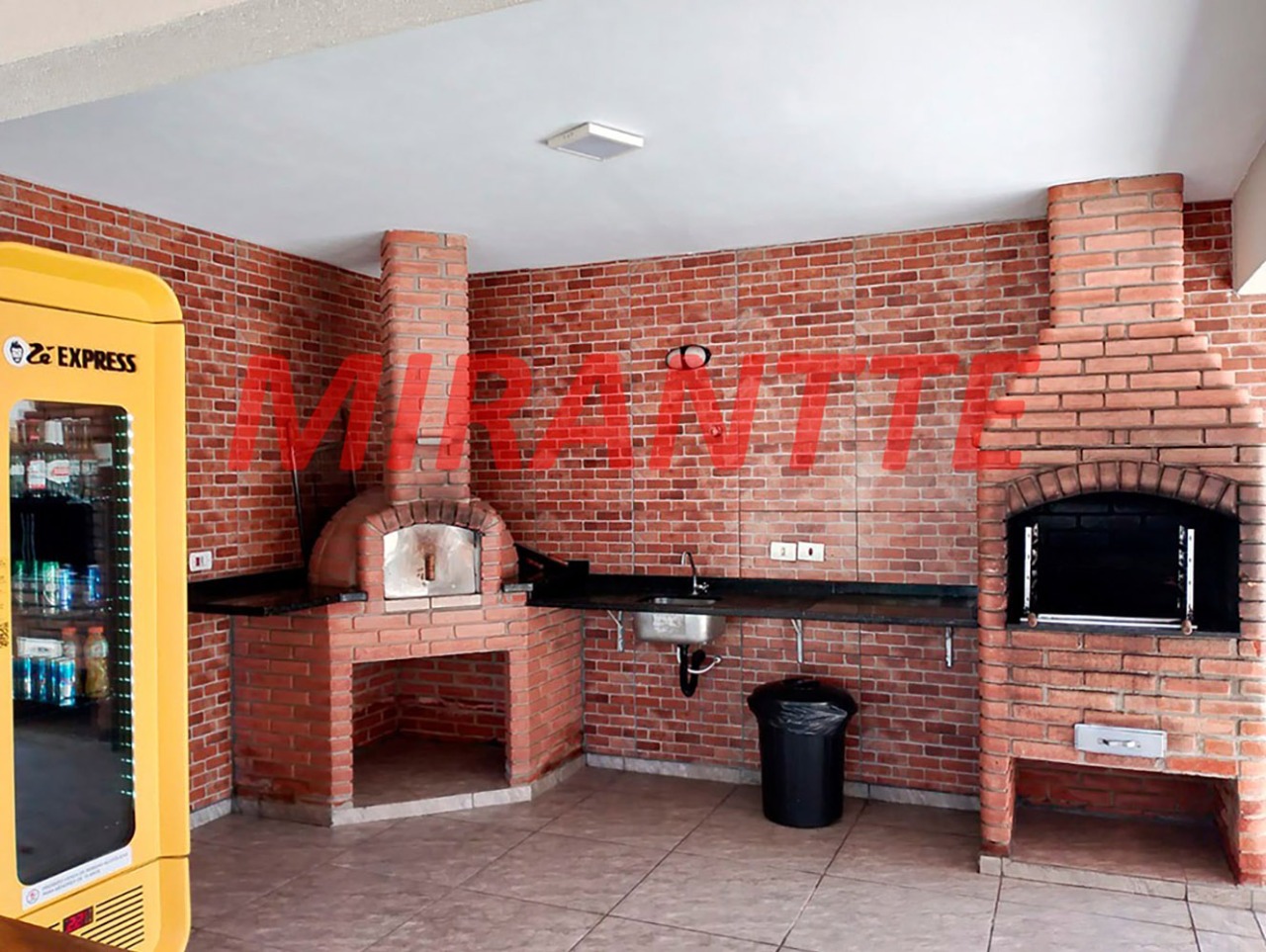 Apartamento de 49m² com 2 quartos em Vila Amália (Zona Norte)