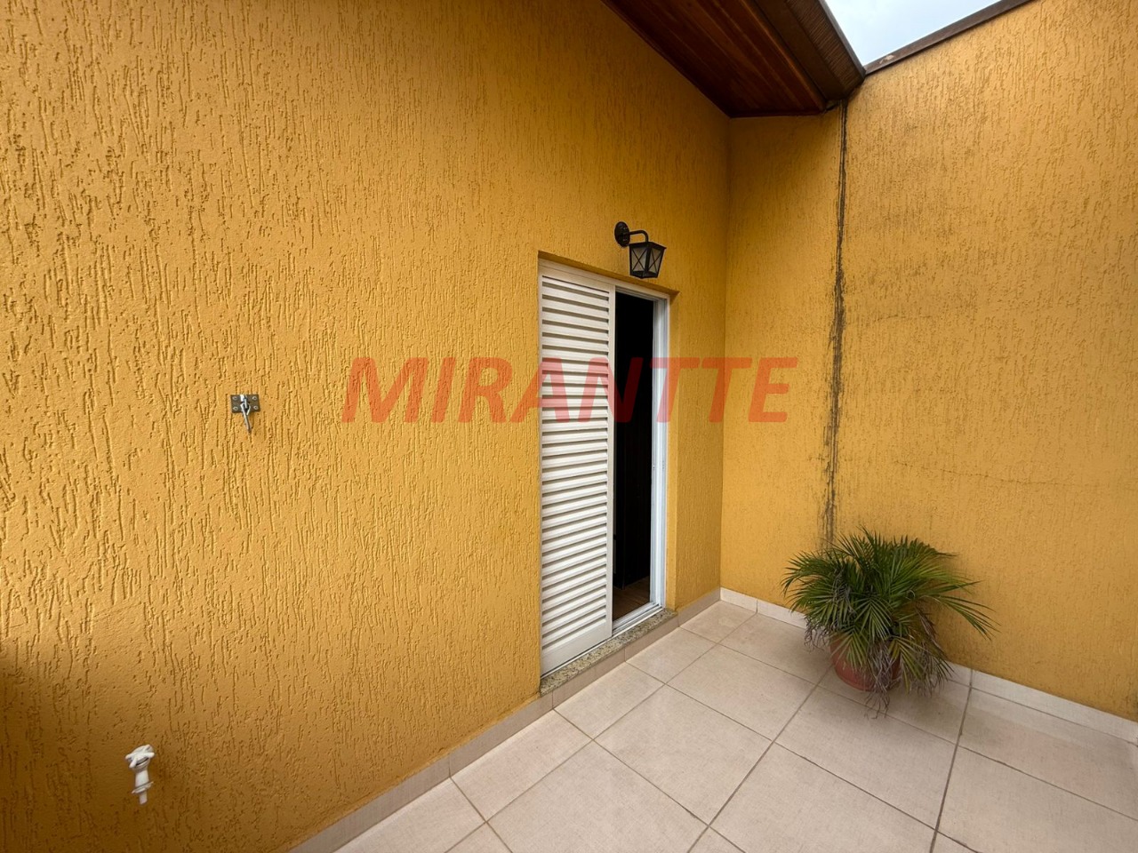 Sobrado de 91m² com 4 quartos em Vila Gustavo