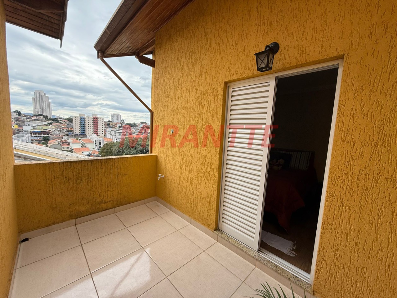 Sobrado de 91m² com 4 quartos em Vila Gustavo