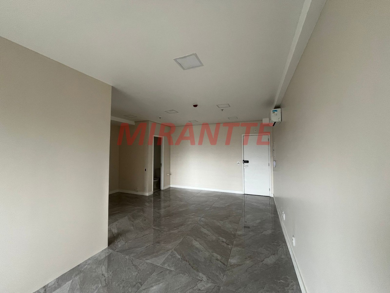Comercial de 49m² em Várzea da Barra Funda