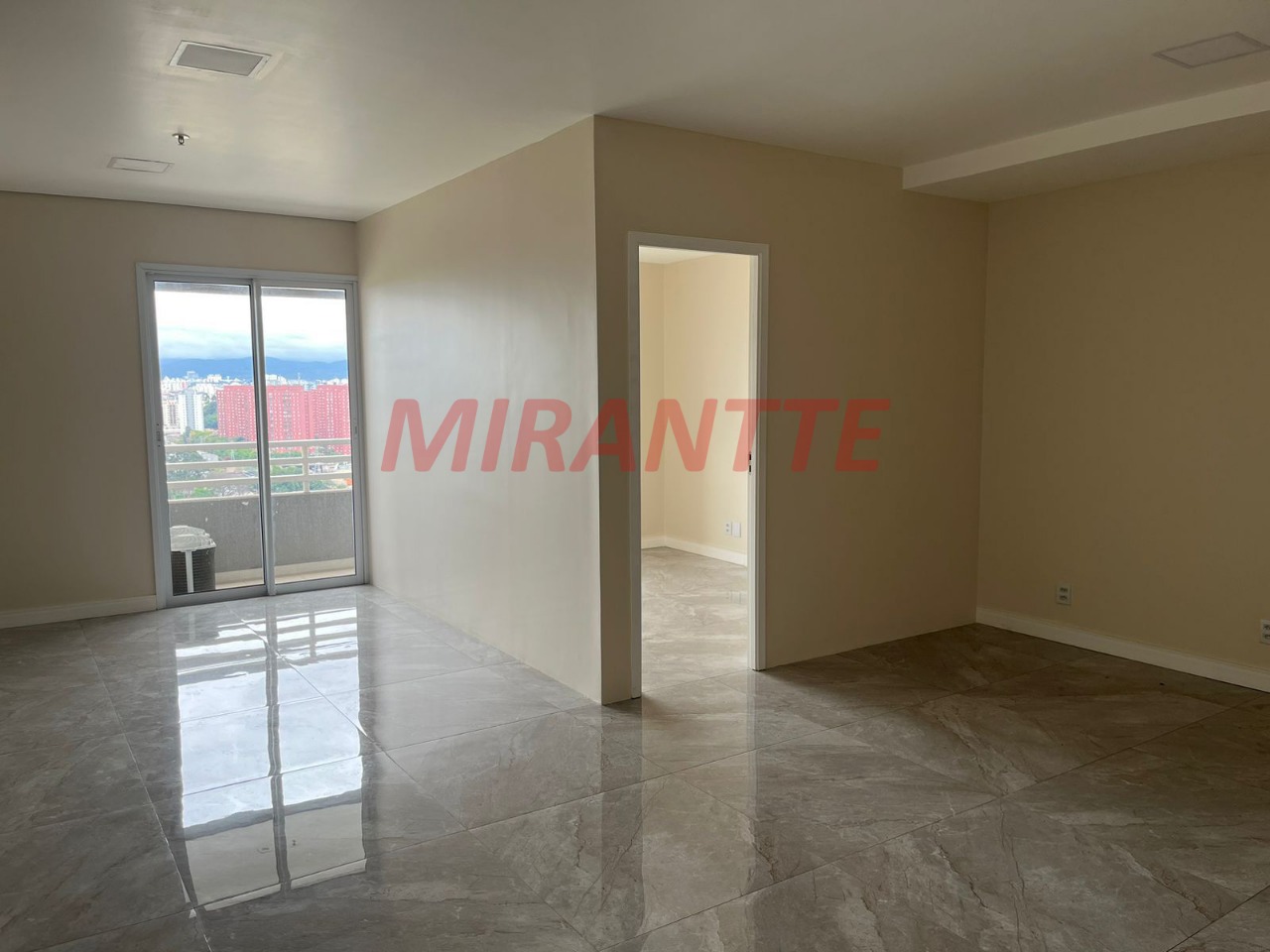 Comercial de 49m² em Várzea da Barra Funda