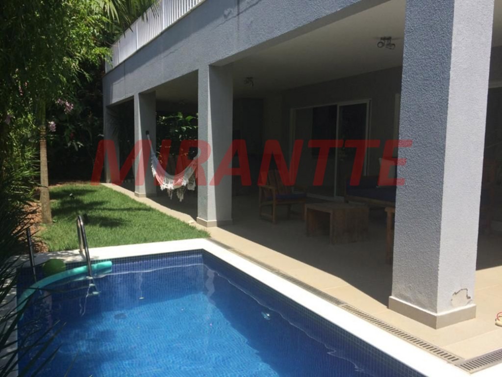 Cond. fechado de 268m² com 5 quartos em Paúba