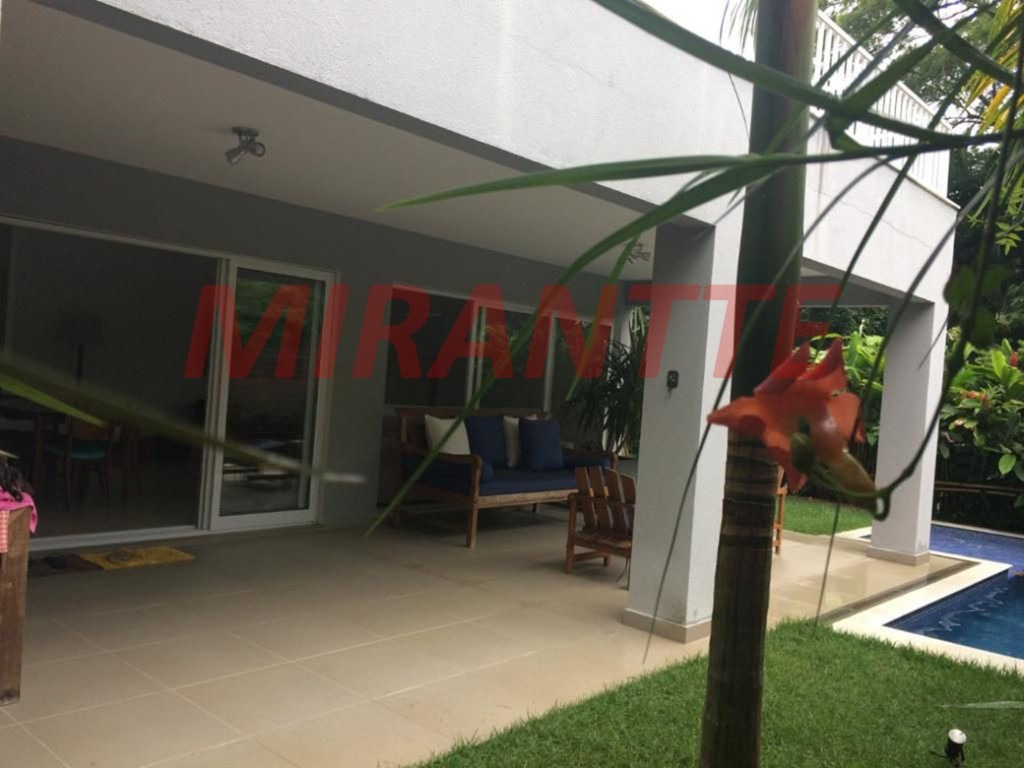 Cond. fechado de 268m² com 5 quartos em Paúba