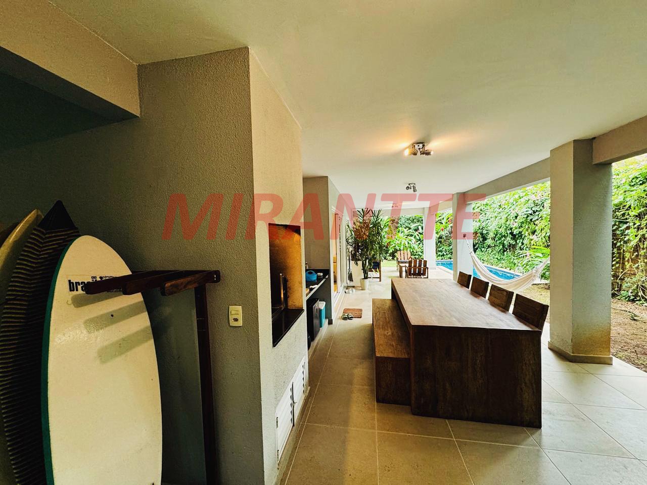 Cond. fechado de 268m² com 5 quartos em Paúba