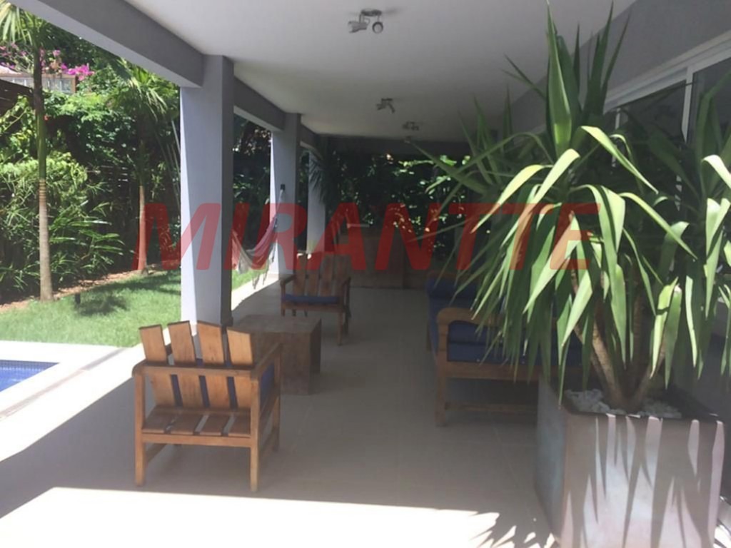 Cond. fechado de 268m² com 5 quartos em Paúba