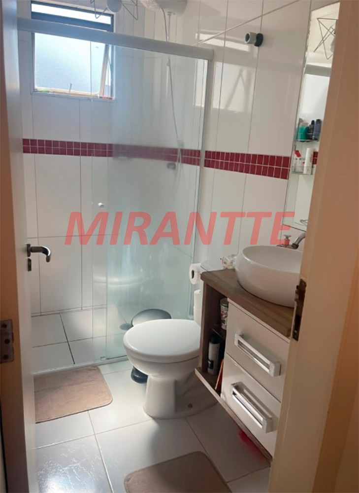 Apartamento de 63m² com 2 quartos em Vila Ester