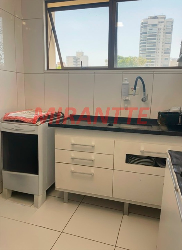 Apartamento de 63m² com 2 quartos em Vila Ester