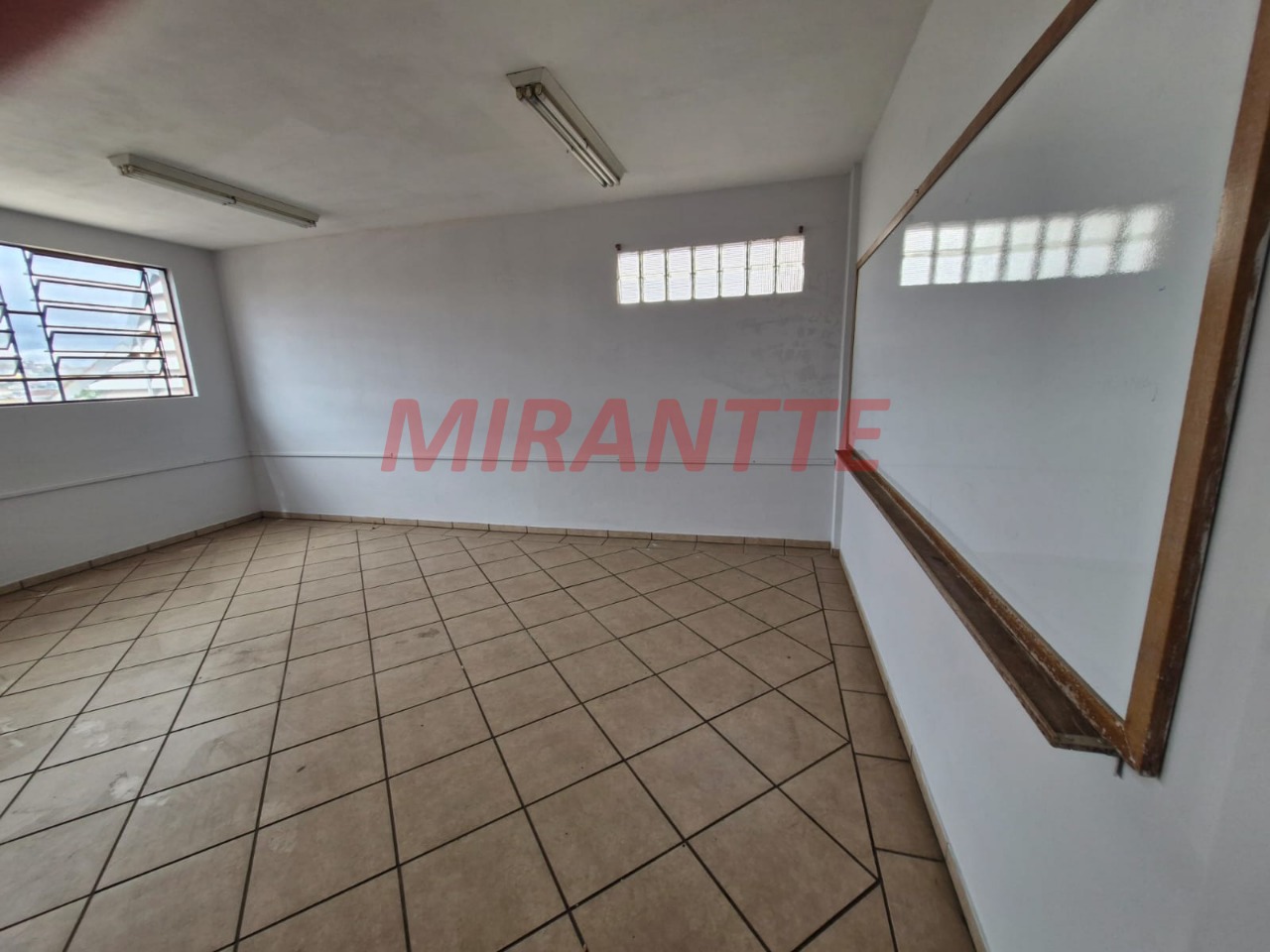 Casa terrea de 731m² com 3 quartos em Vila Medeiros