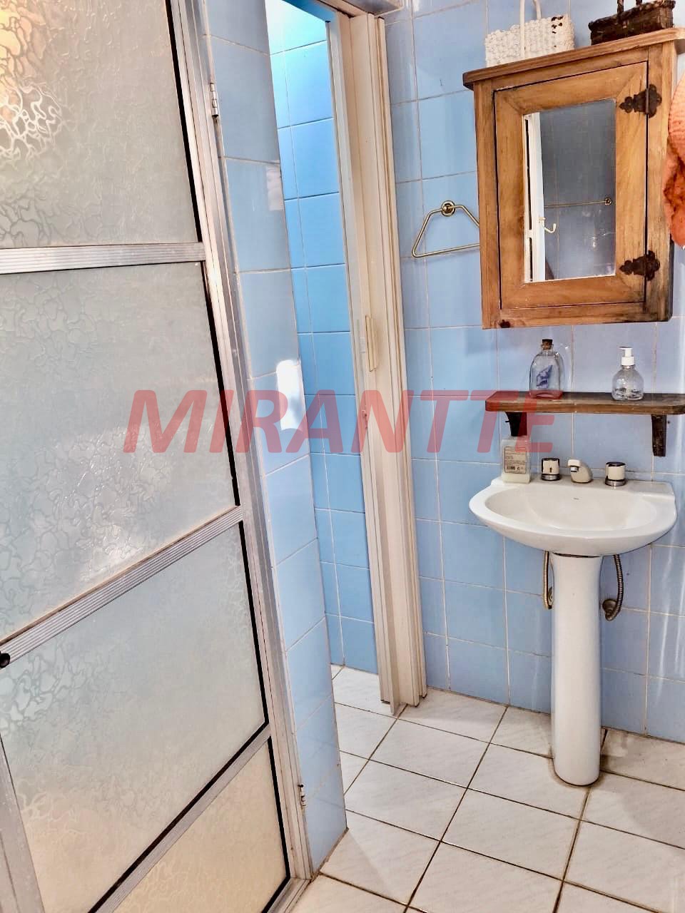 Cond. fechado de 393m² com 4 quartos em Serra da Cantareira