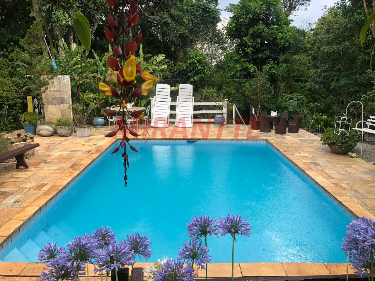 Cond. fechado de 393m² com 4 quartos em Serra da Cantareira