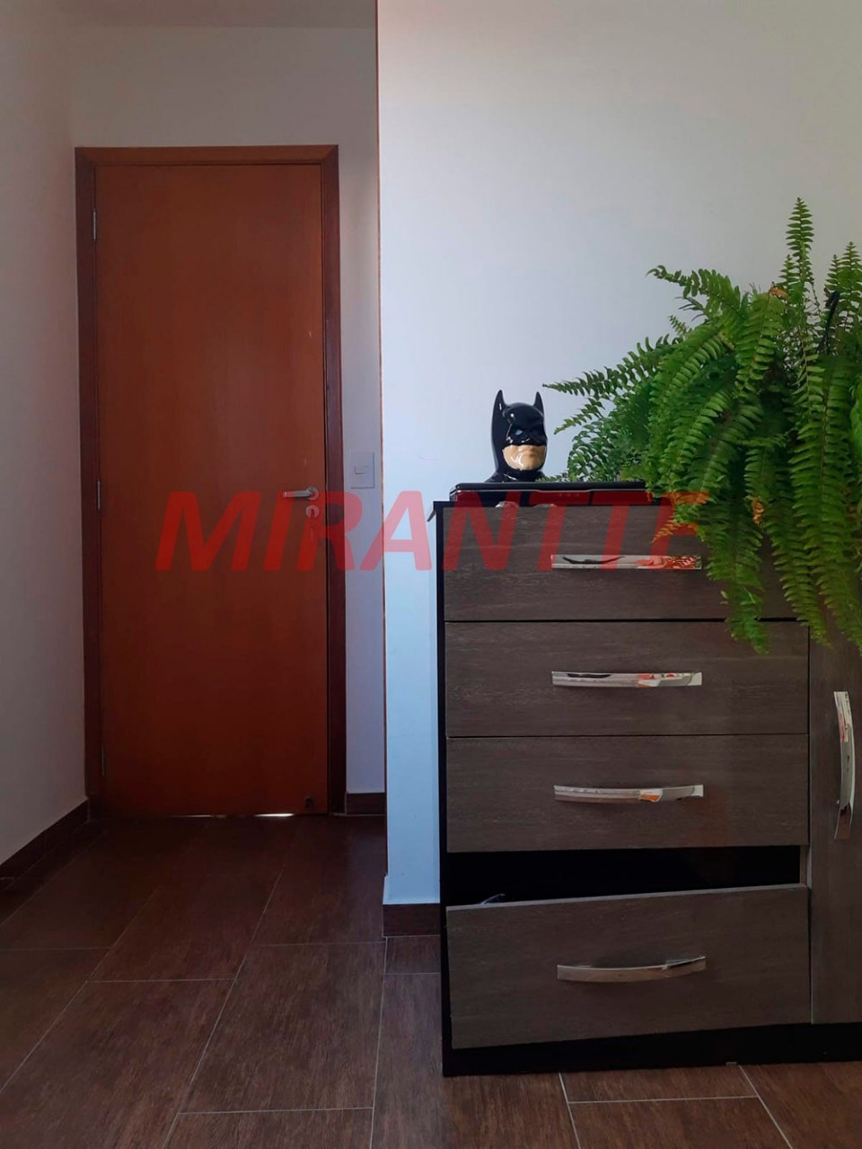 Cond. fechado de 63m² com 2 quartos em Água Fria