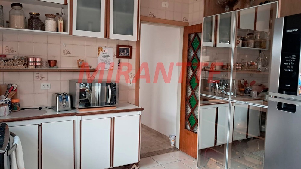 Sobrado de 126m² com 3 quartos em Bortolândia