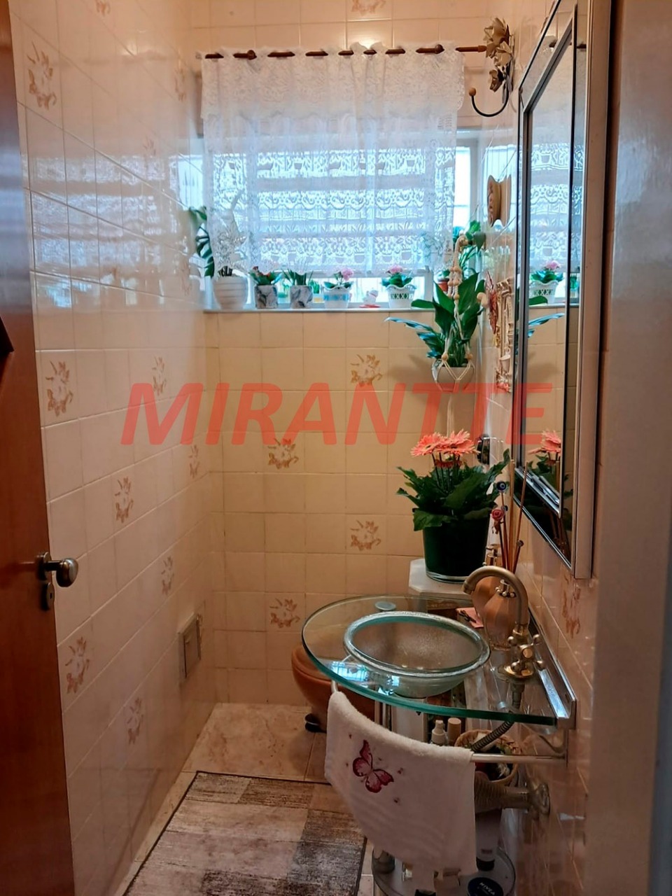 Sobrado de 126m² com 3 quartos em Bortolândia