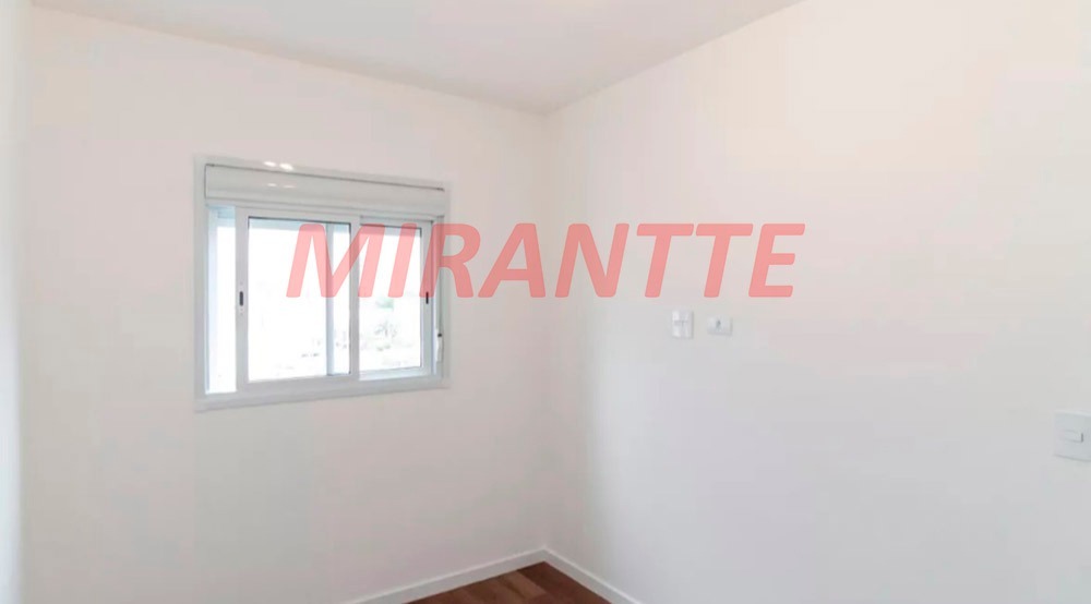 Apartamento de 38m² com 2 quartos em Vila Mazzei