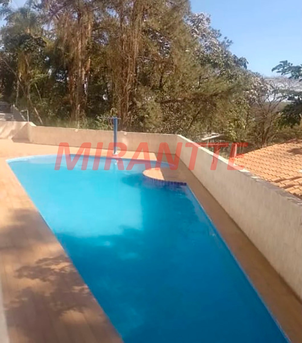 Apartamento de 44m² com 2 quartos em Jardim São Luis