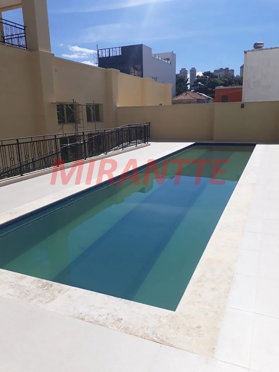 Apartamento de 76m² com 2 quartos em Santana